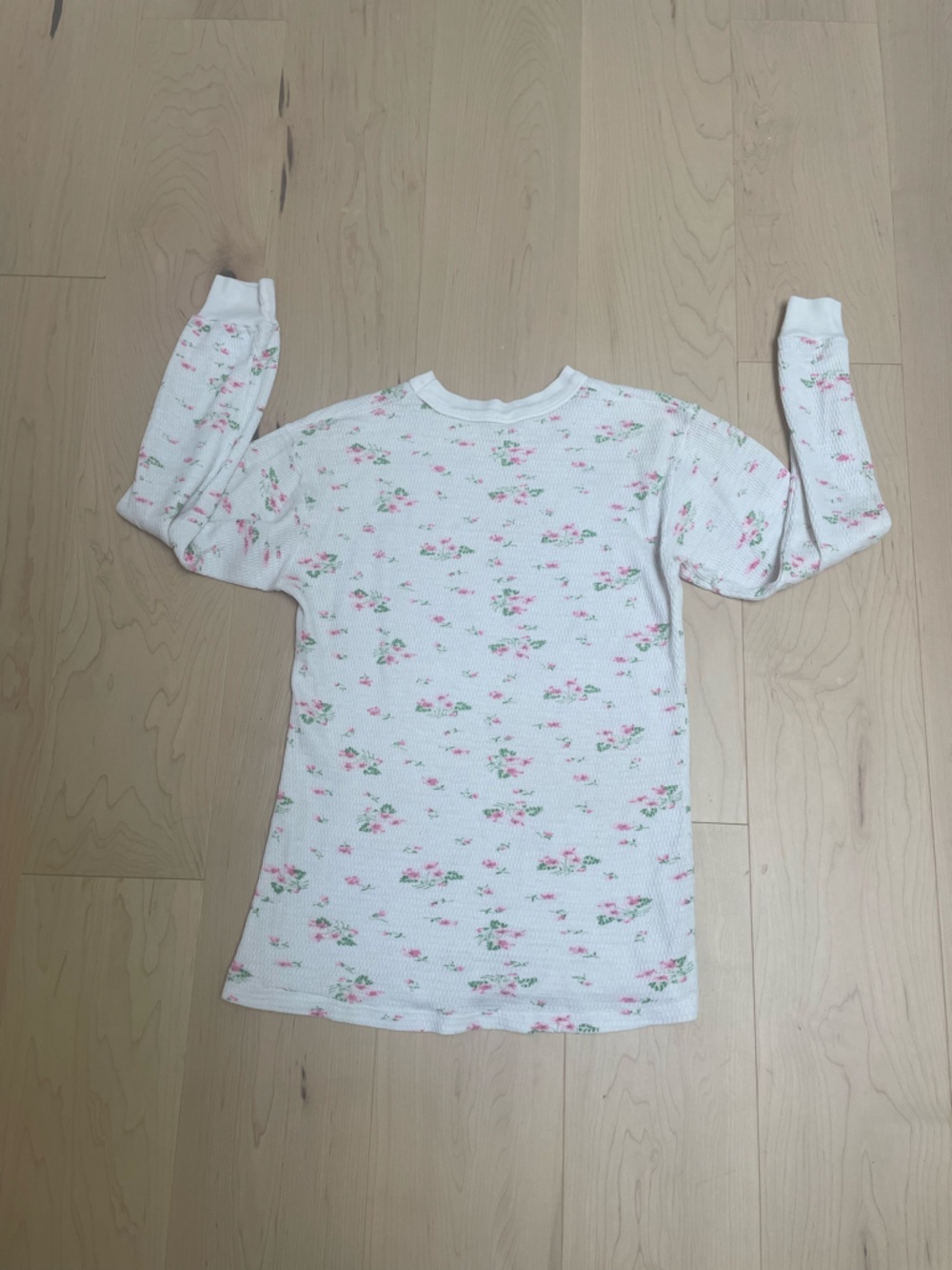 Vintage Tiny Flower Thermal L